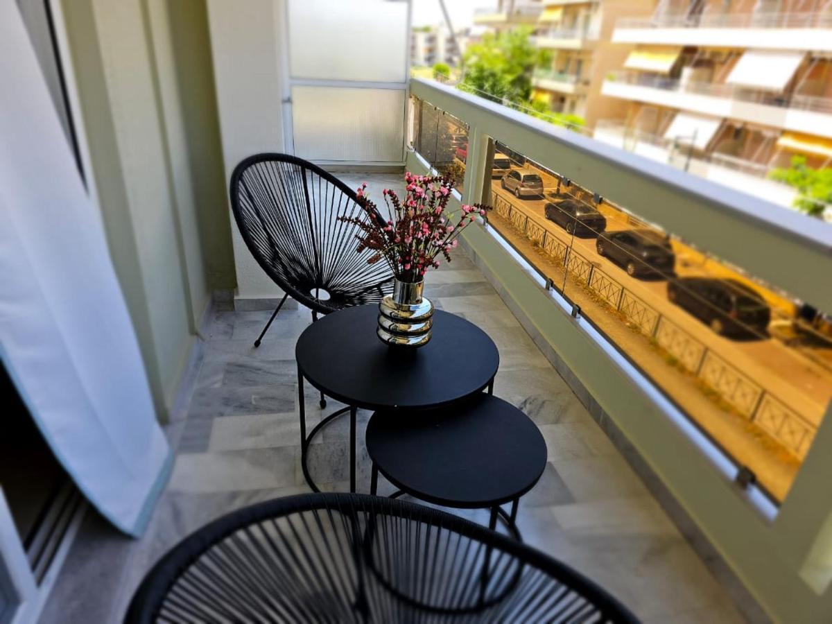Agora Luxury Apartment 3 Лутраки Екстериор снимка